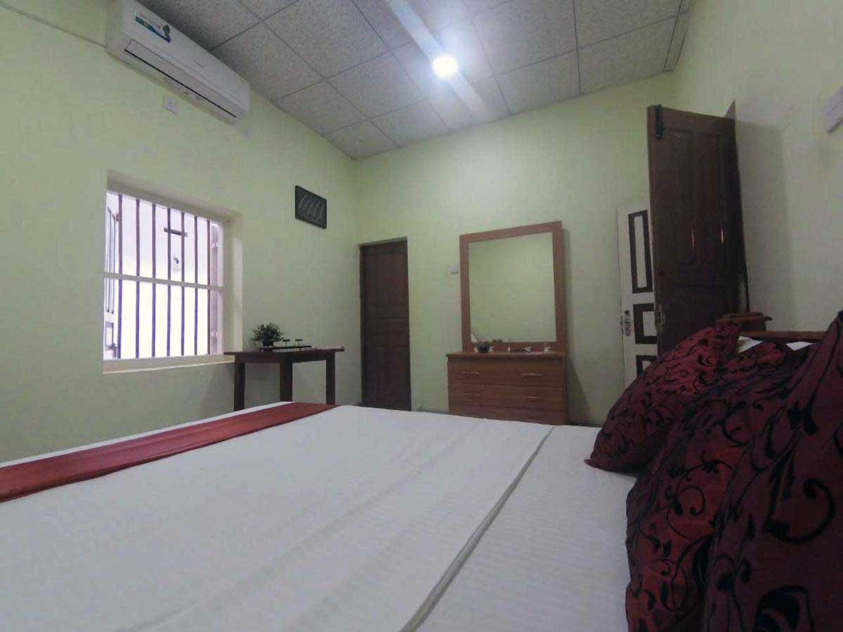 Standard Double Room - Inside 4